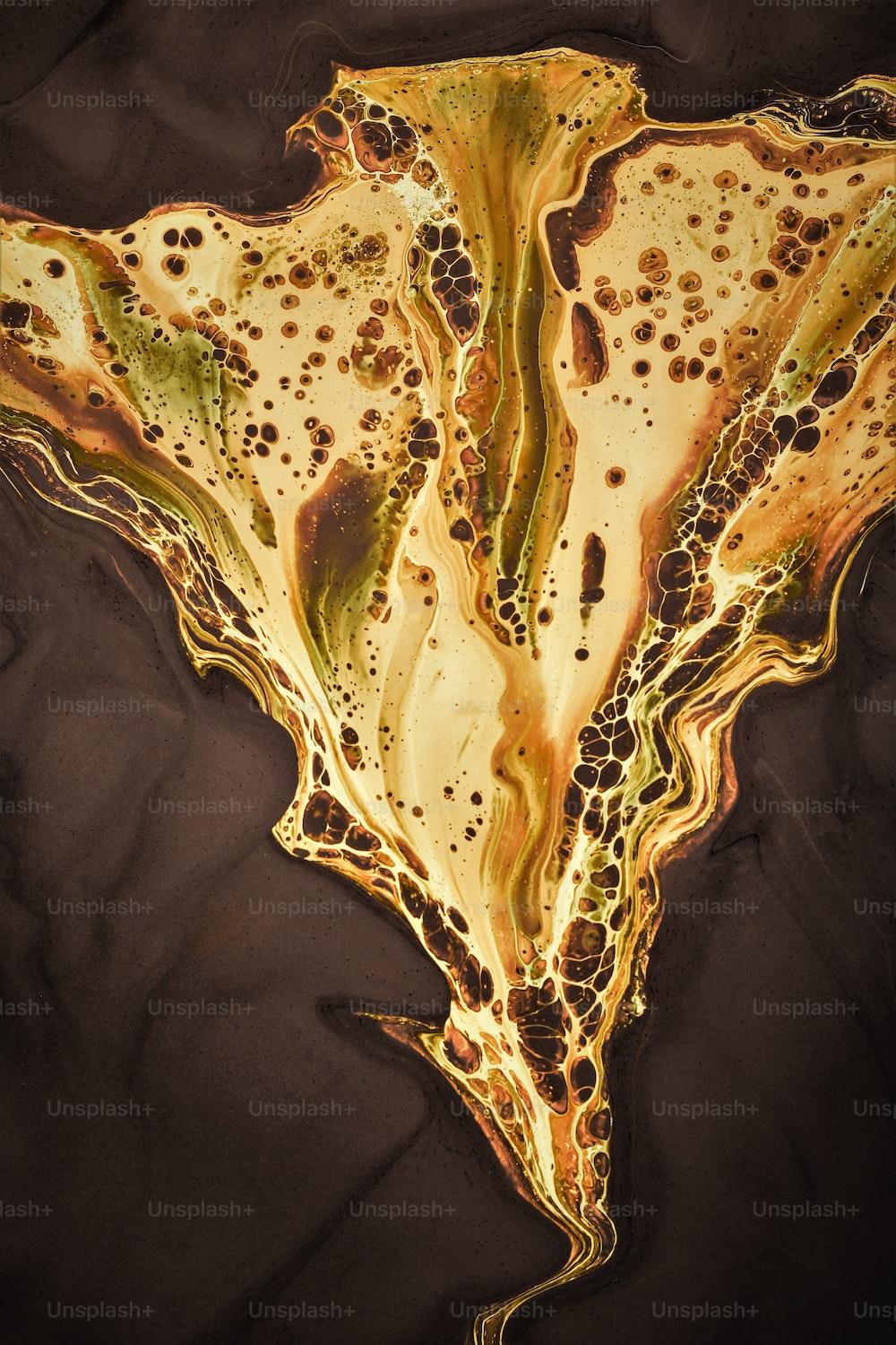 The Art of Resin: How to Create Stunning Pieces Using Resin Art Techniques