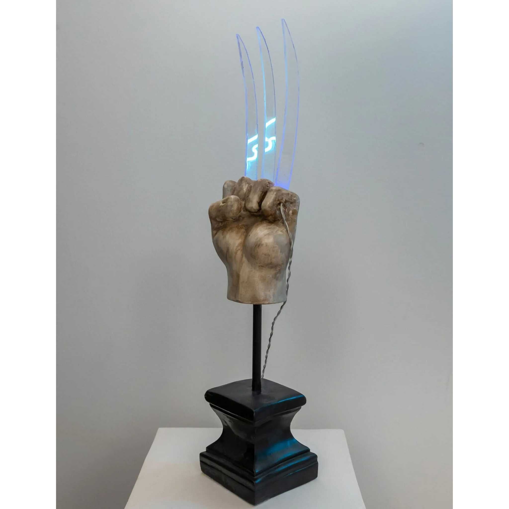 Wolverine Lighted Hand