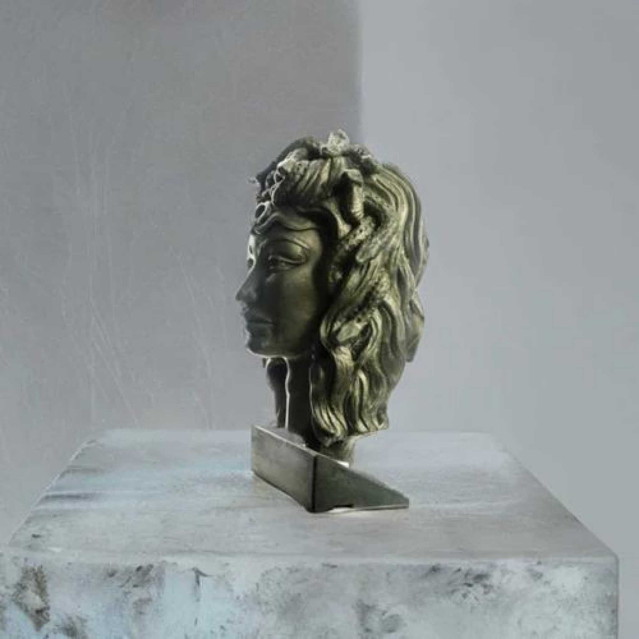 Medusa sculpture