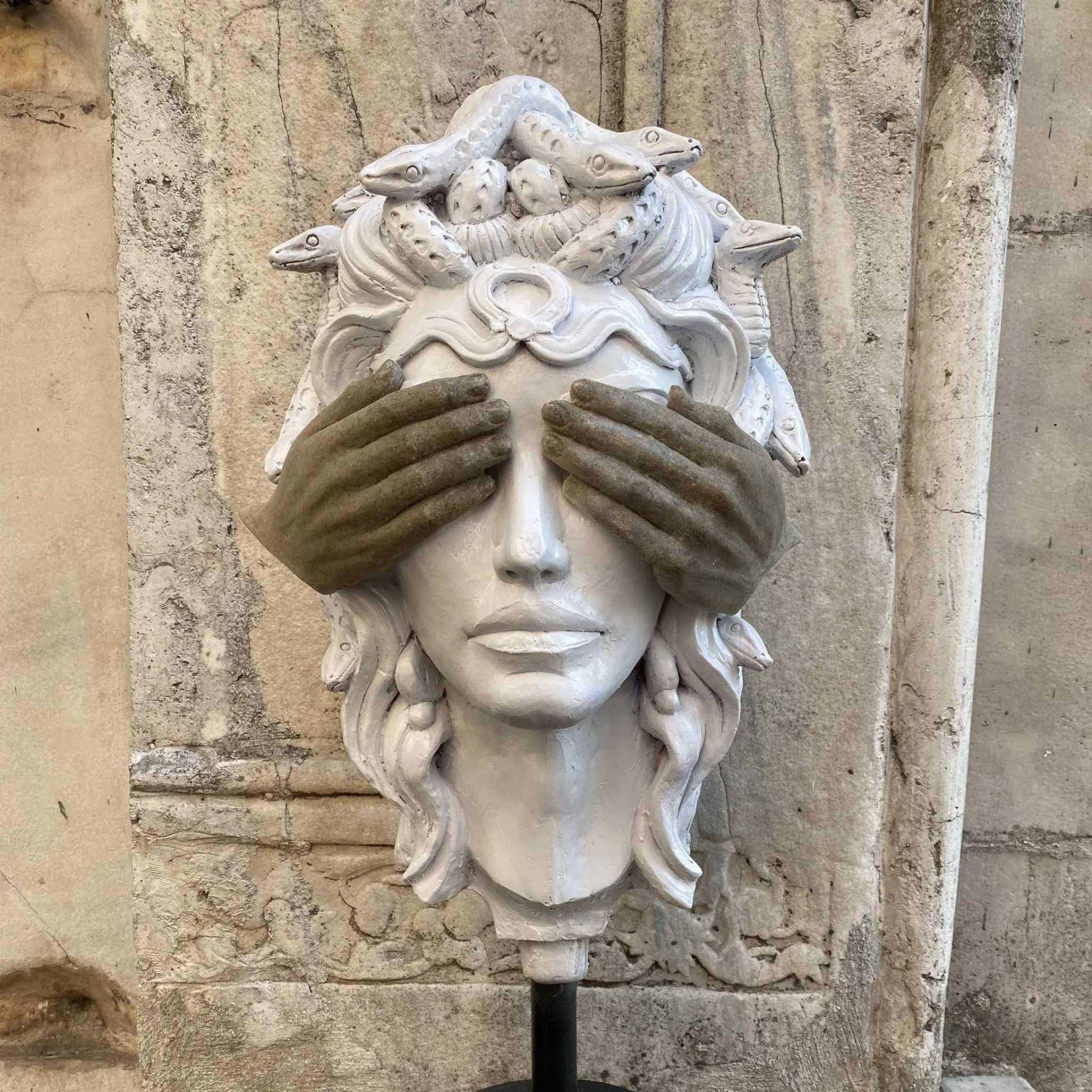 Blind Medusa