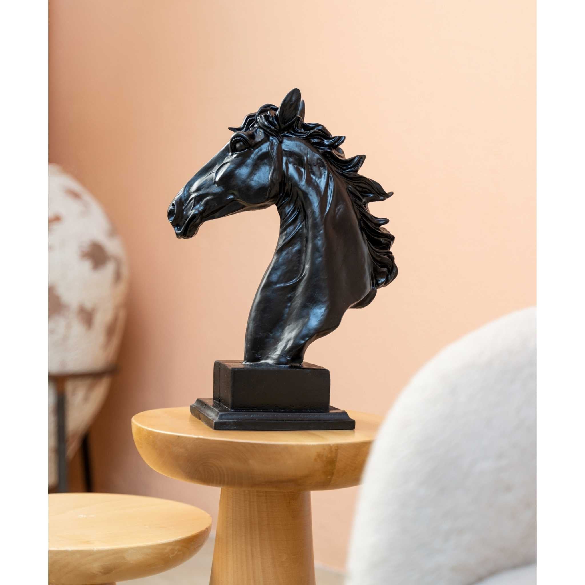 Dark Horse Bust