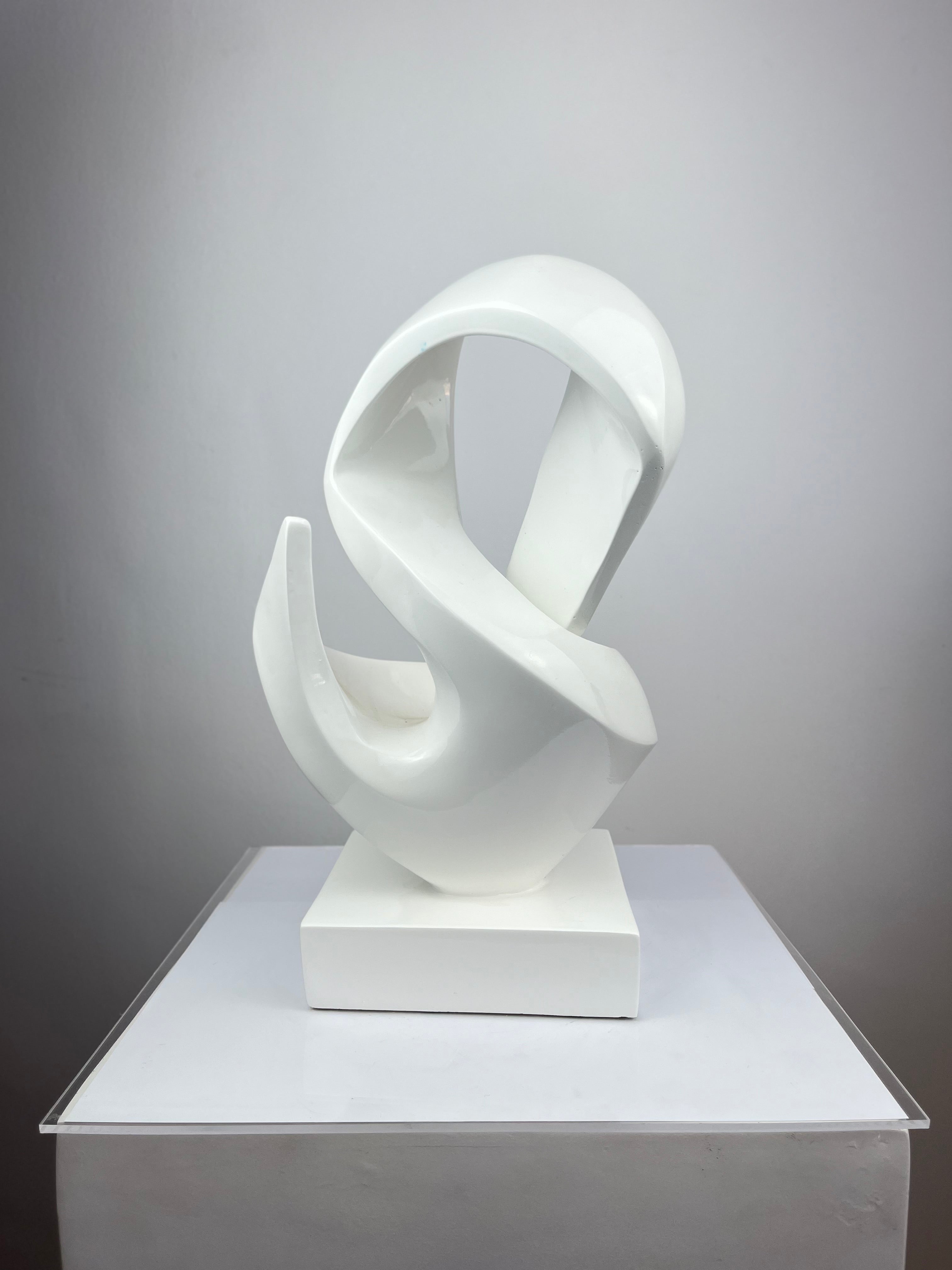 Fluid Elegance