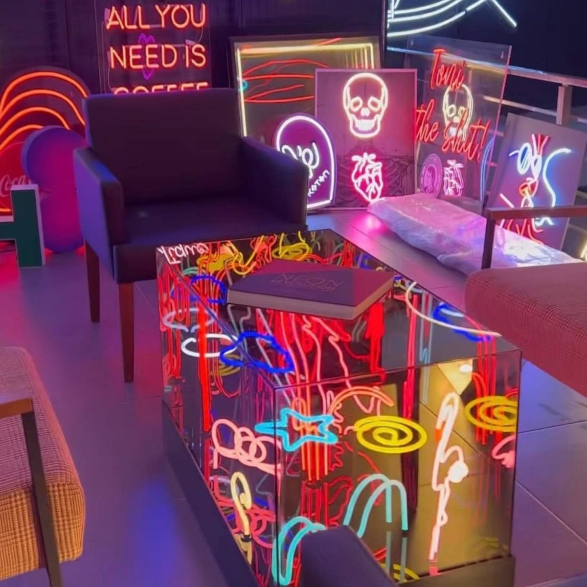 led neon table