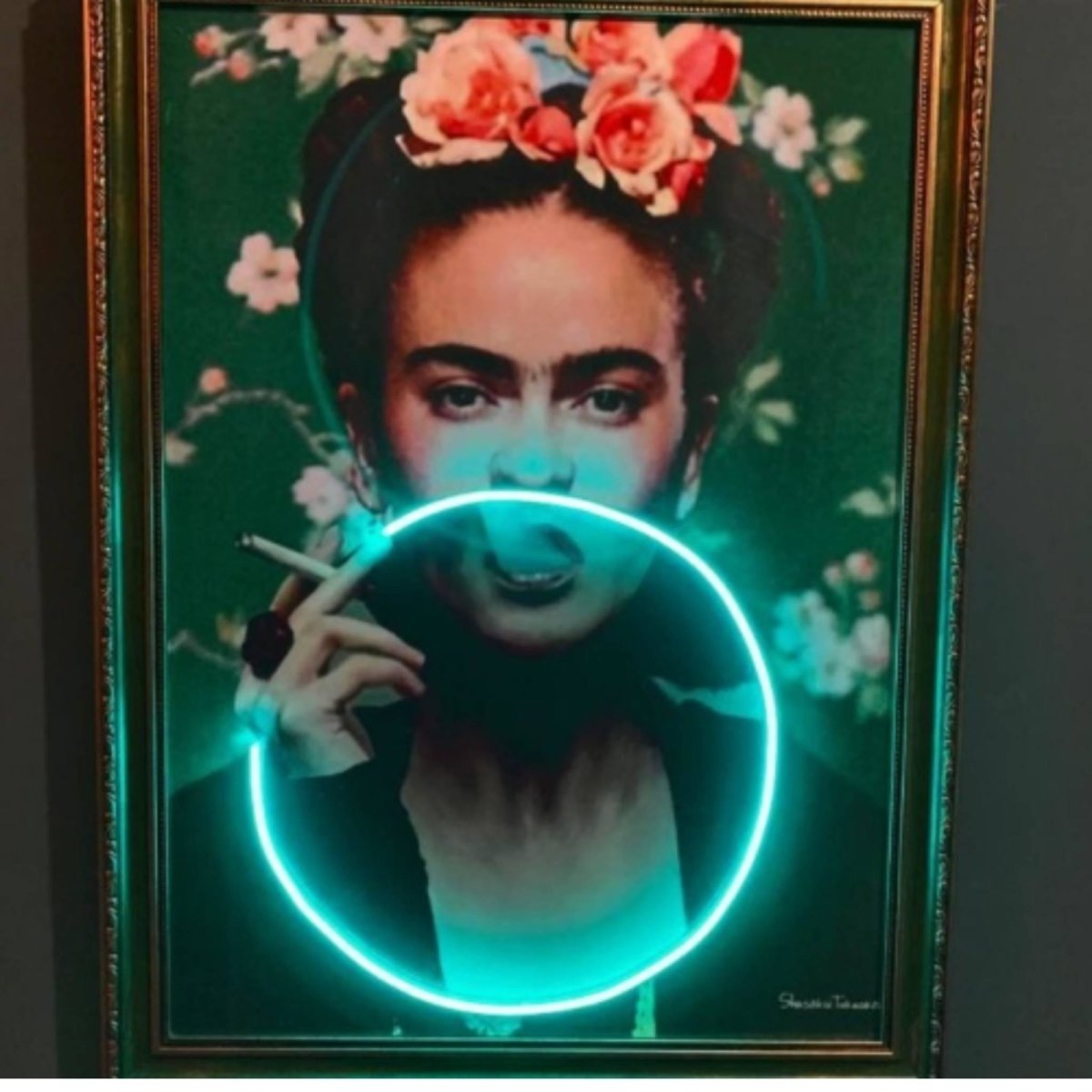 frida kahlo cigarette Smoking Frida Neon Art frida kahlo cigarette Smoking Frida Neon Art
