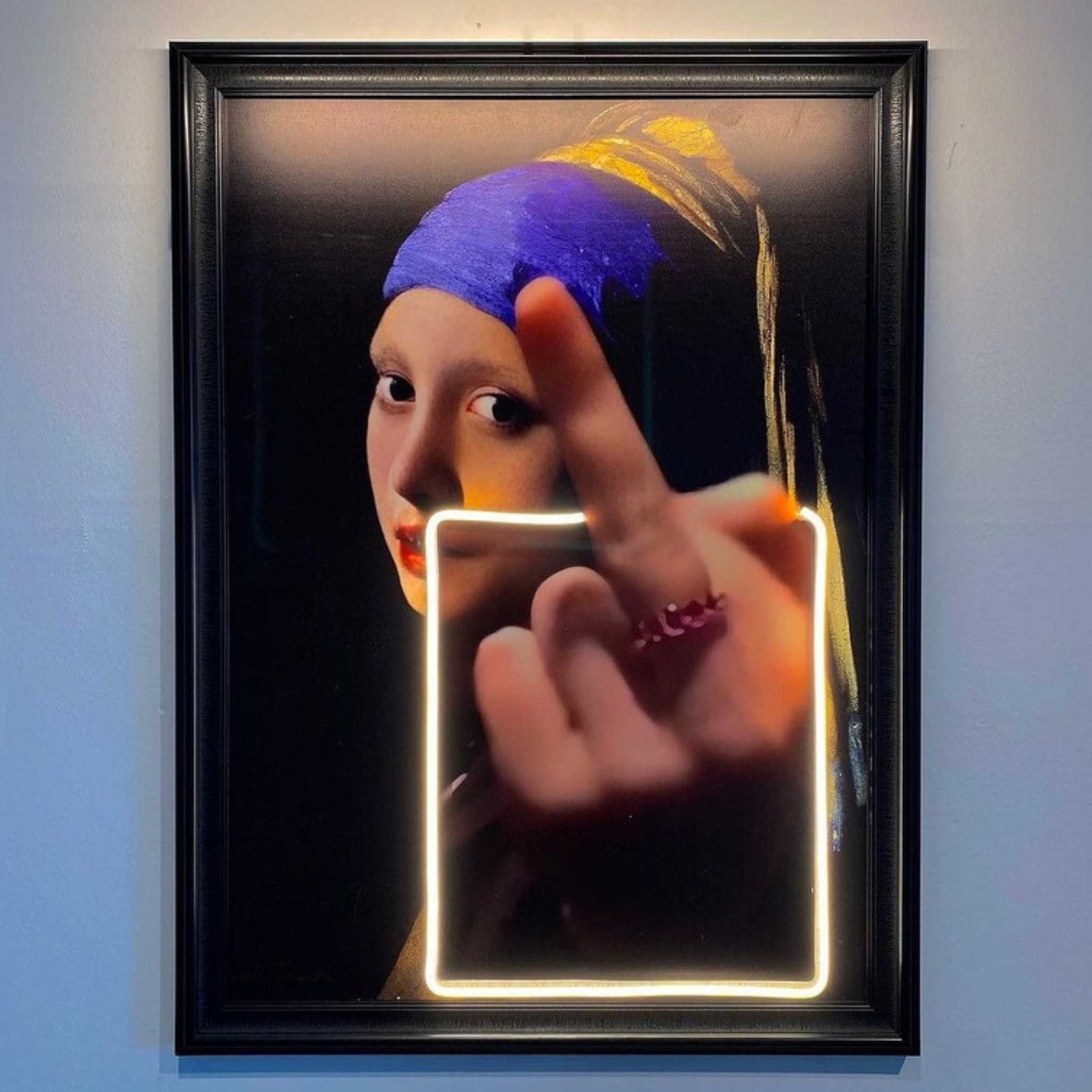Provocative Elegance: Neon Sign Wall Art - Girl with a Pearl Earring
