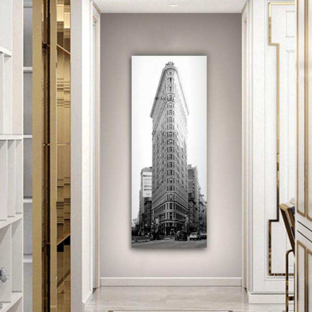 Timeless Icon: Flatiron in Black & White