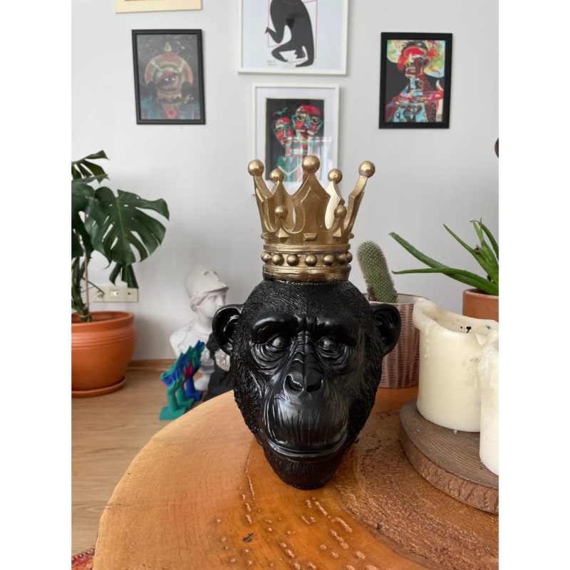 King Gorilla Design Sculpture